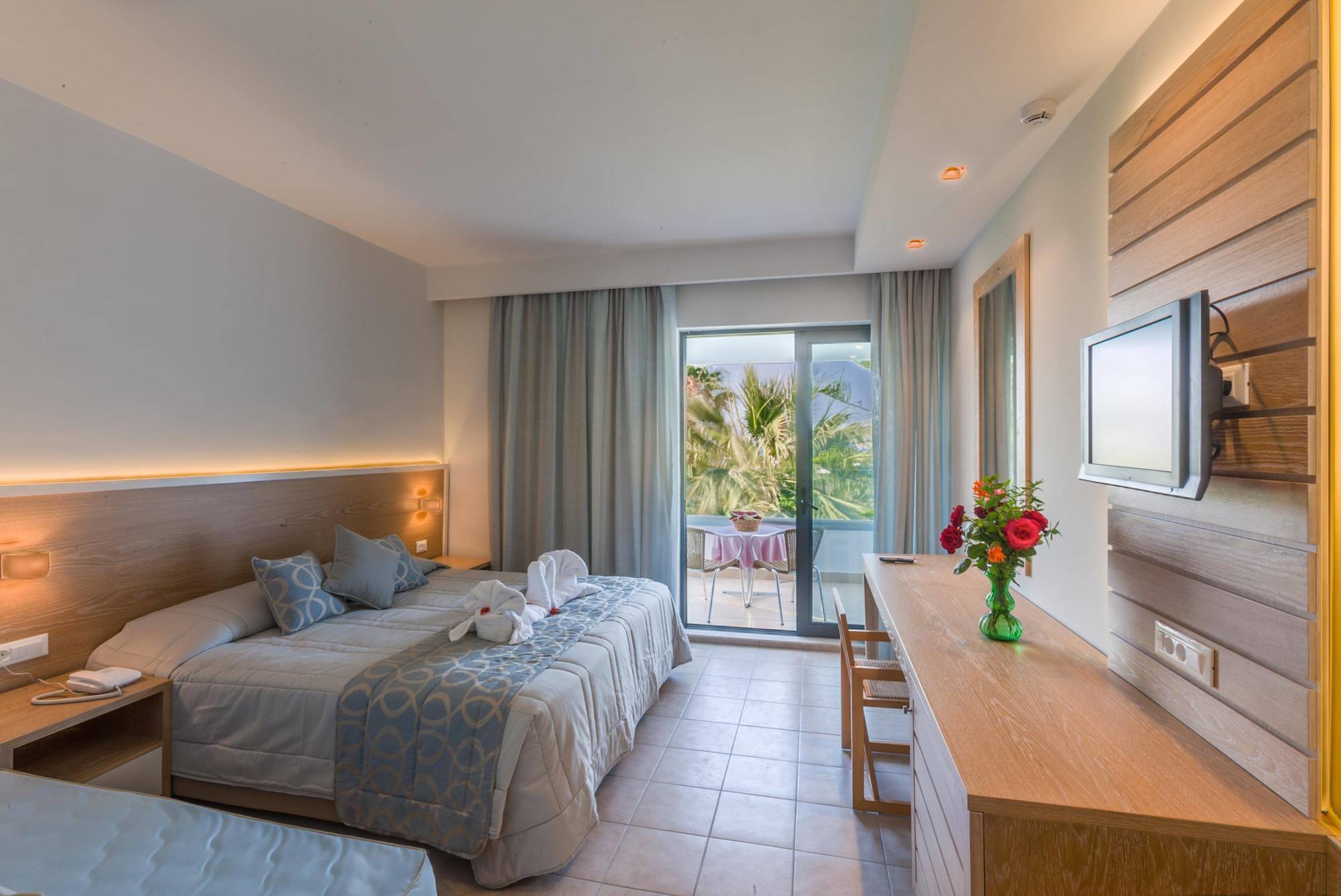 Tigaki Beach Hotel المظهر الخارجي الصورة
